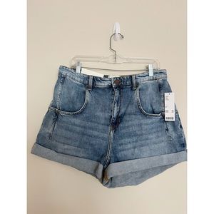 BDG Urban Outfitters Rolled Hem Womens Mom Shorts